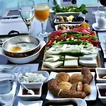 وسبا رينكا فندق غوجيك