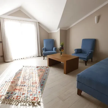 Hotel Renka & Spa 3*