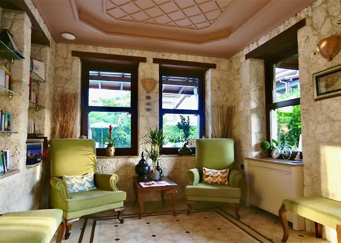 Renka & Spa Hotel 2*