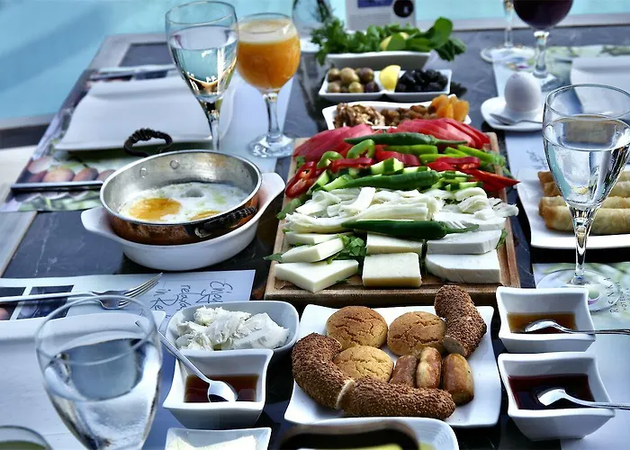 Renka & Hotel Göcek