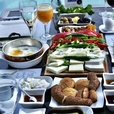 Renka & Hotel Göcek
