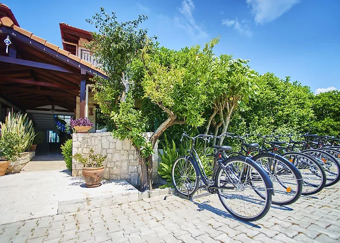 Renka & Hotell Göcek